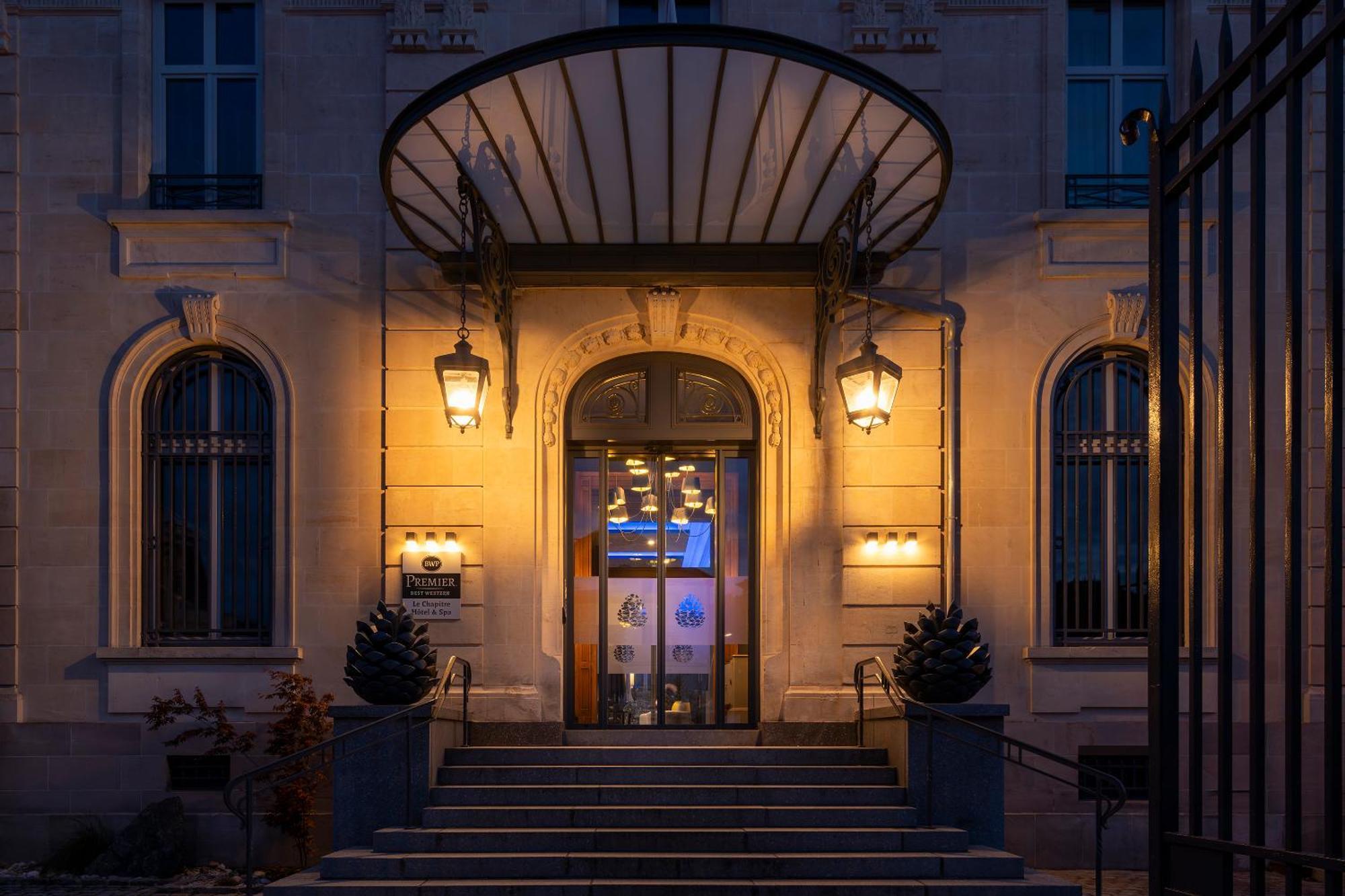 Best Western Premier Le Chapitre Hotel And Spa Remiremont Exterior photo