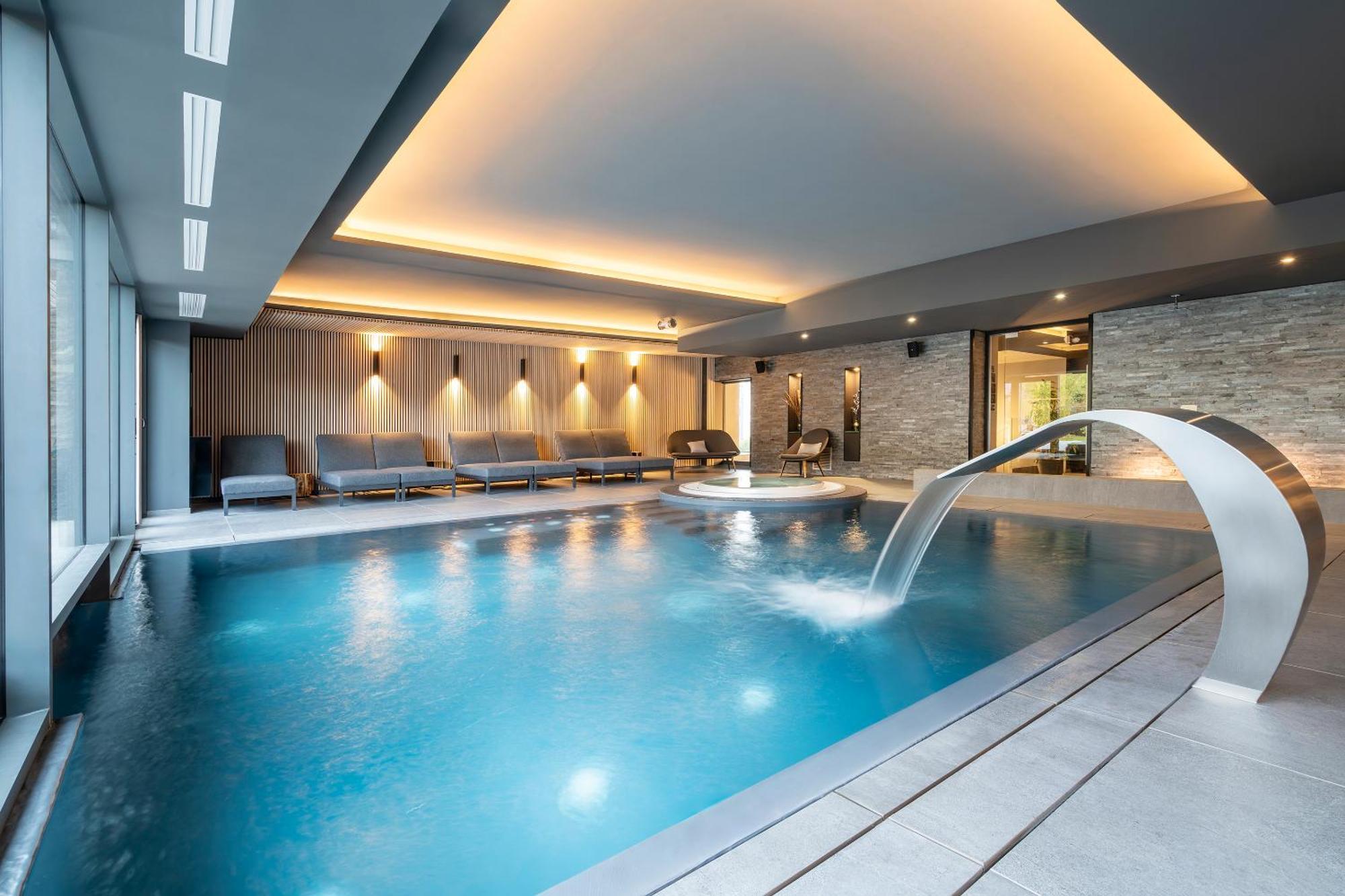 Best Western Premier Le Chapitre Hotel And Spa Remiremont Exterior photo