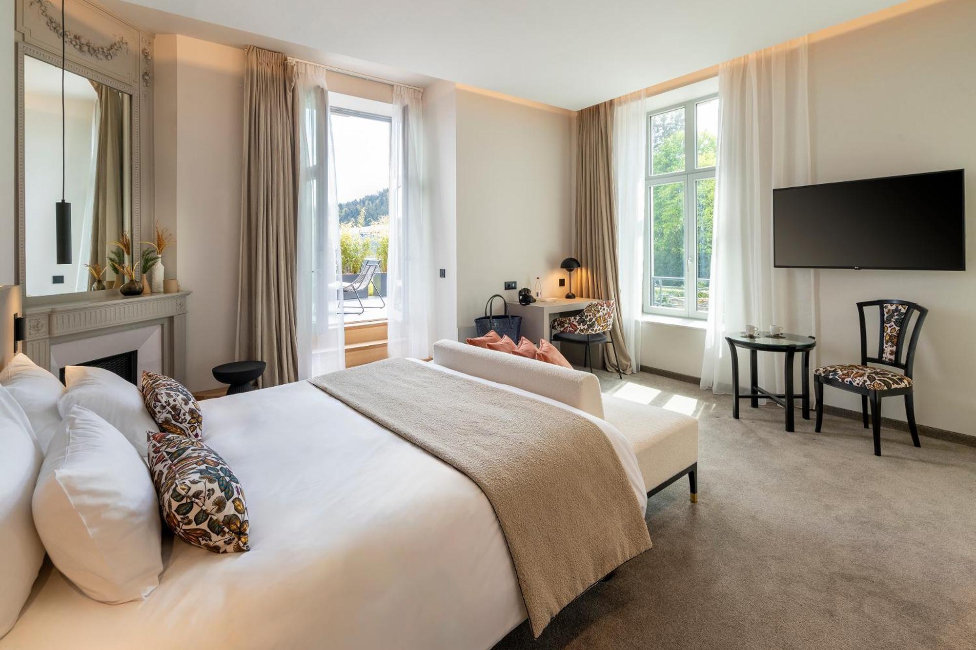 Best Western Premier Le Chapitre Hotel And Spa Remiremont Exterior photo